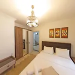 Vilă Castello *